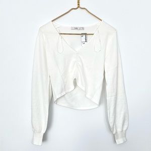 Gathered V- Neck Crop Sweater (white)